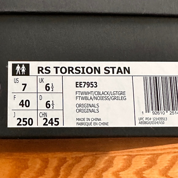 adidas by Raf Simons Torsion Stan Sneaker (Eu 40) - Picture 16 of 16